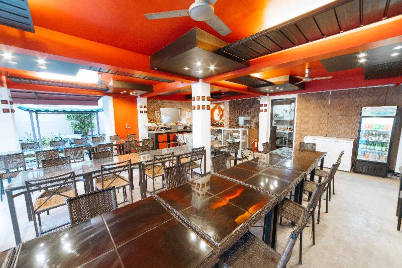 ホテル Reddoorz Premium @ Plaridel Malabanias Angeles City