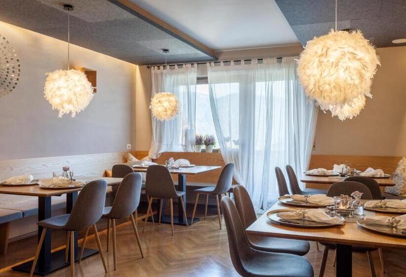 בית מלון כפרי Residence Mavie