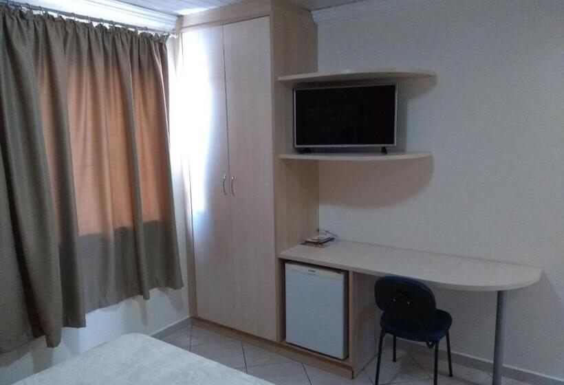 בית מלון כפרי Sokulski Park