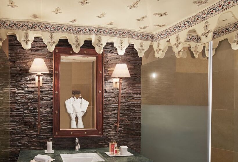 هتل Taj Aravali Resort & Spa Udaipur