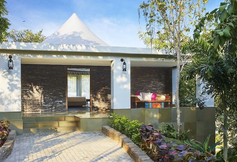 هتل Taj Aravali Resort & Spa Udaipur