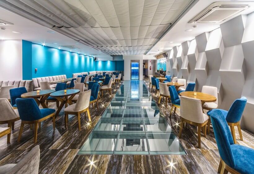 هتل Tecno Boutique