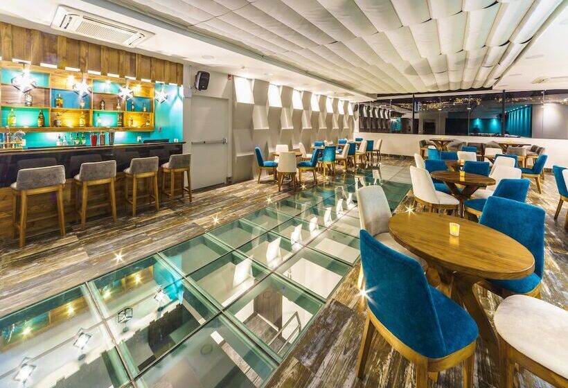 هتل Tecno Boutique