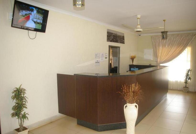 Naledzi Hotel & Conference Centre