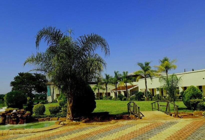 Naledzi Hotel & Conference Centre