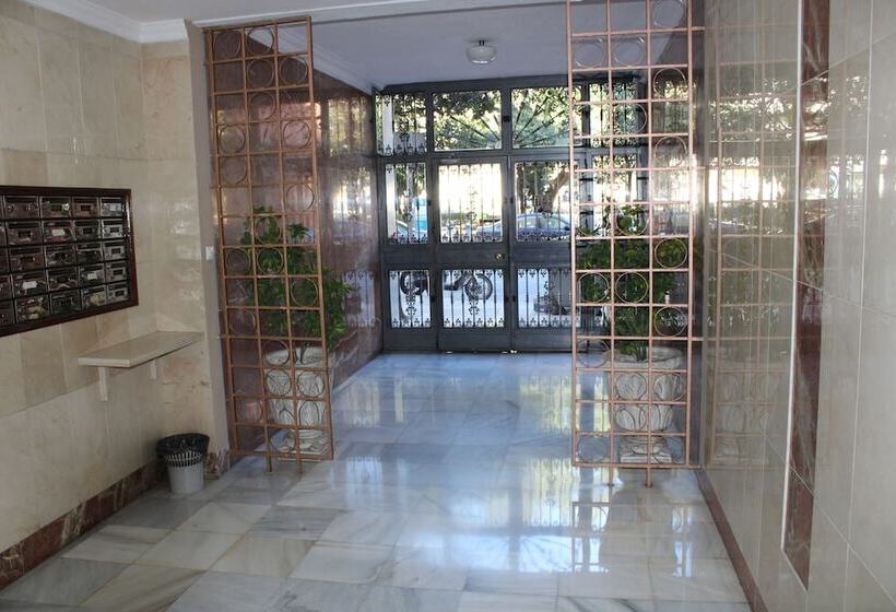 پانسیون Fan Rooms Galvez