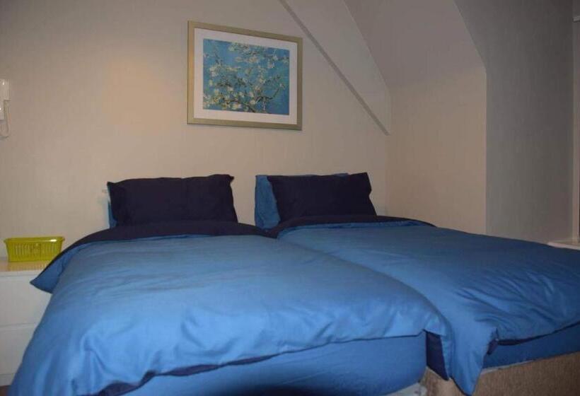 ペンション Micklegate House