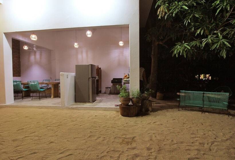 Пансион Paziflora Hostel