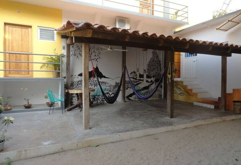 Пансион Paziflora Hostel