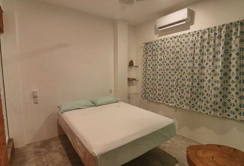 Пансион Paziflora Hostel