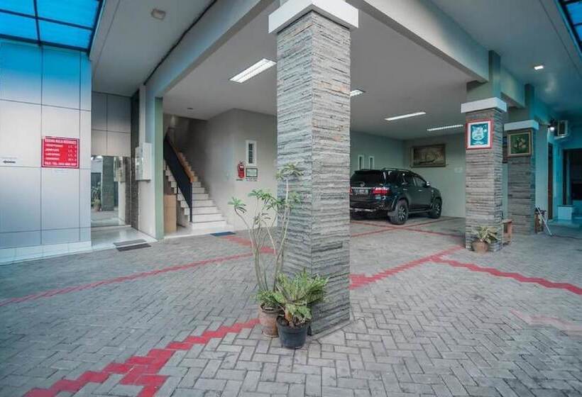 膳宿费 Reddoorz Plus Near Semanggi