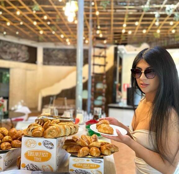 منتجع Ecopark Hosteria Puyo