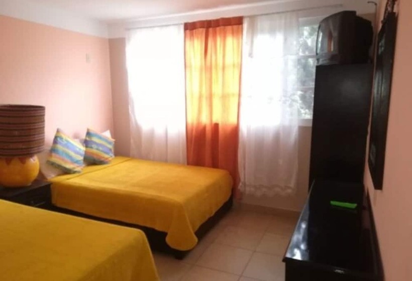 Villa Victoria Pirámides