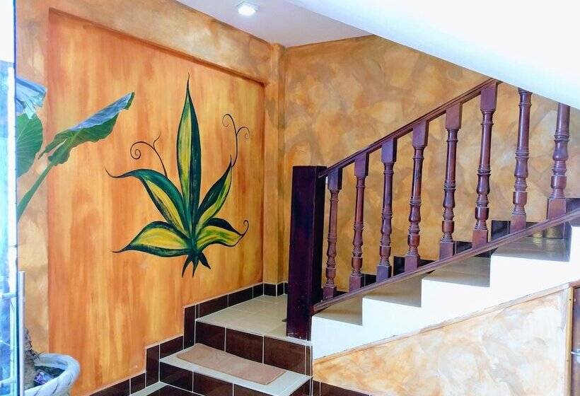 Villa Victoria Pirámides