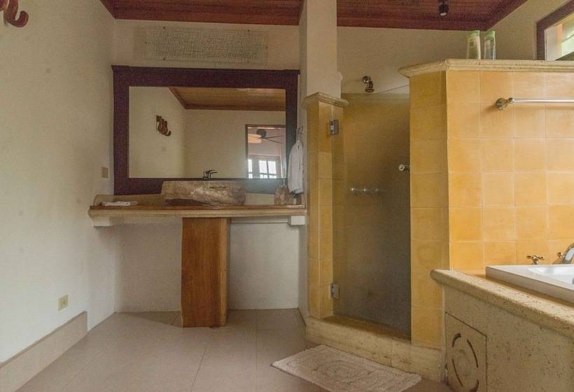 فندق صغير Luna Inn B&b