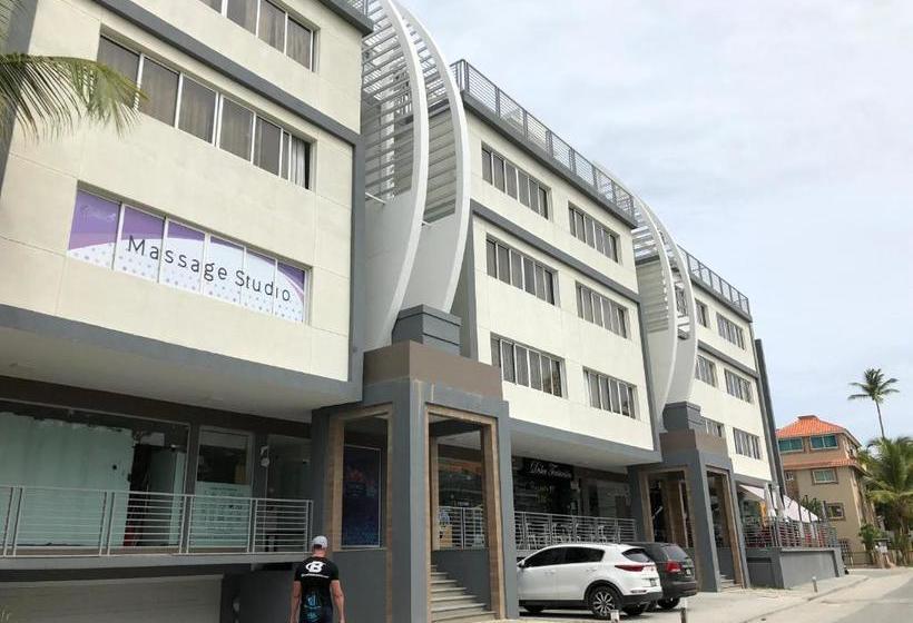 Grand Caribe Beach Club And Spa