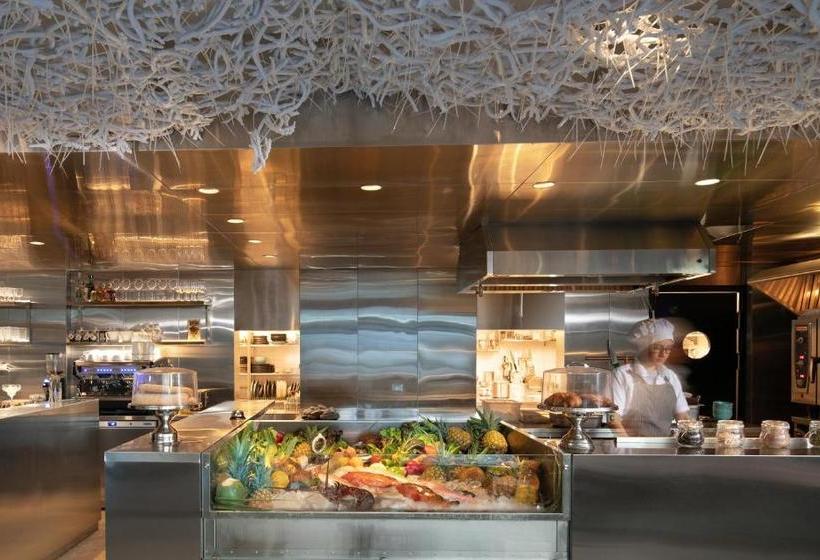 Grand Caribe Beach Club And Spa