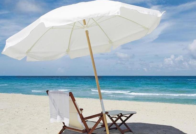 Grand Caribe Beach Club And Spa