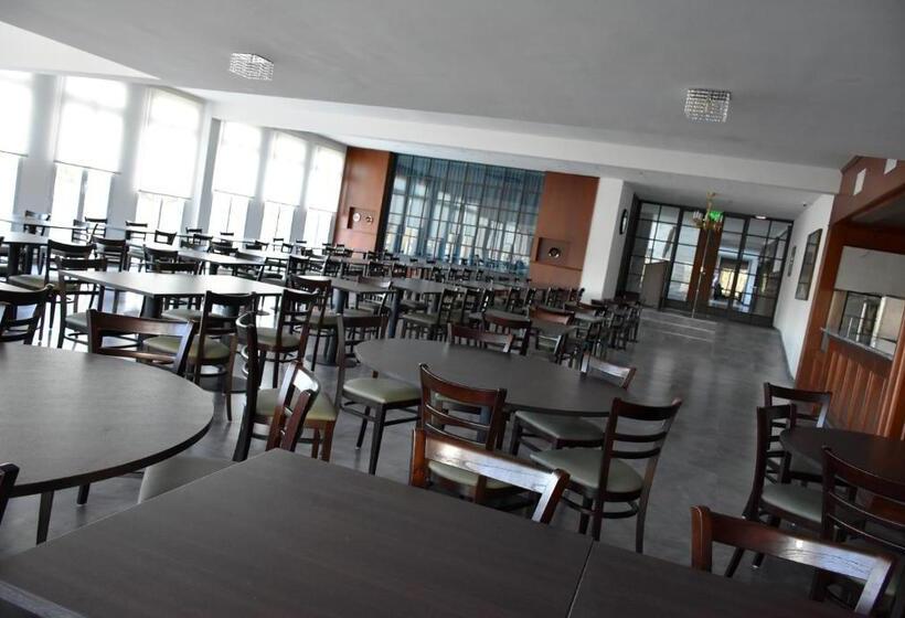 Отель El Aguila Del Tuyú