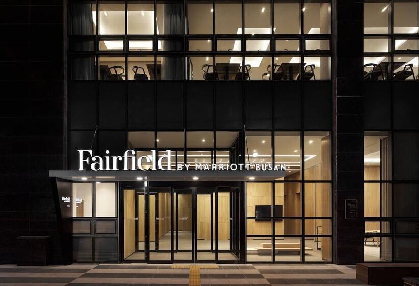 Отель Fairfield By Marriott Busan