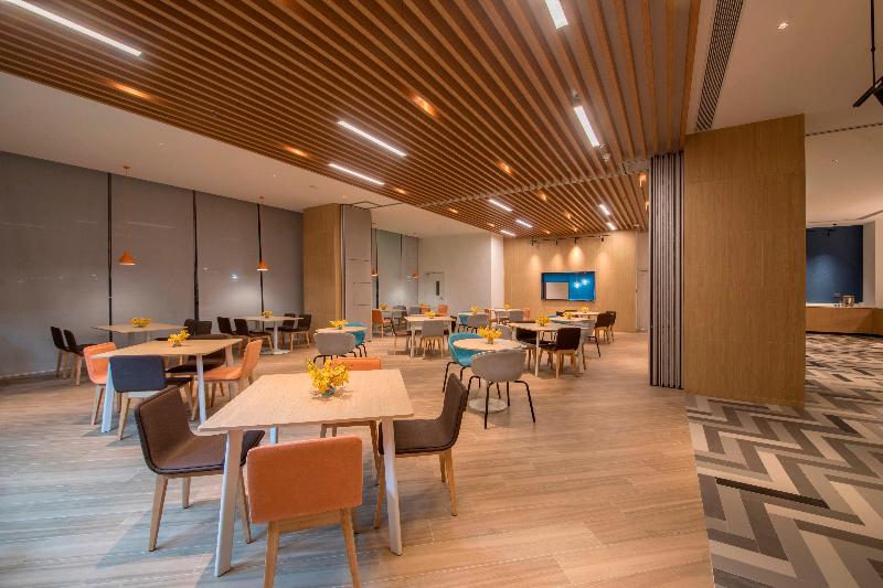 هتل Holiday Inn Express Xiamen Airport Zone, An Ihg
