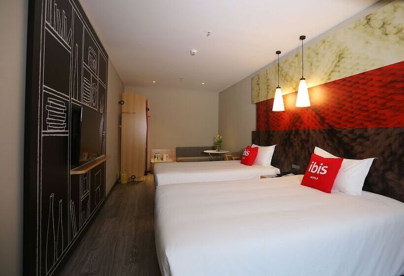 هتل Ibis Haikou Injoy Plaza