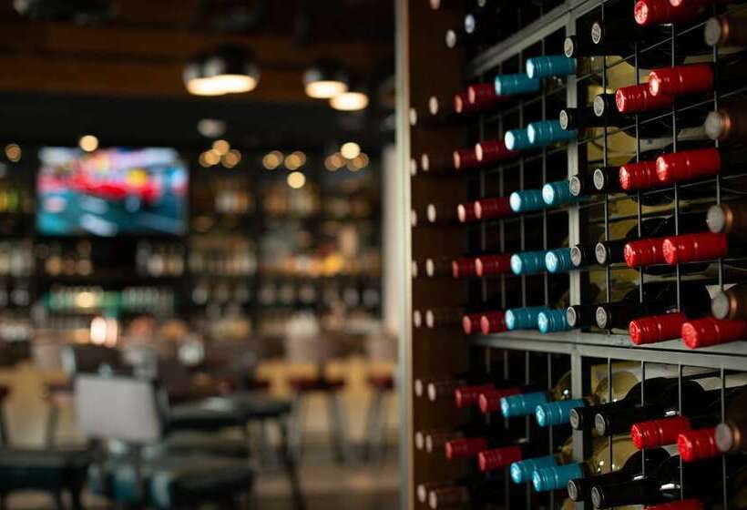 ホテル Indigo Madison Downtown, An Ihg