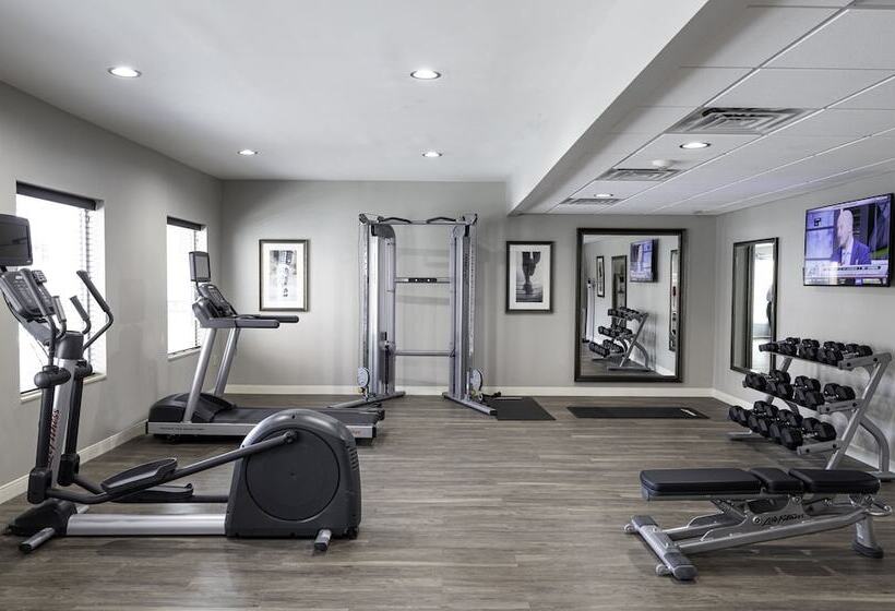 호텔 Staybridge Suites Montgomery   Downtown, An Ihg