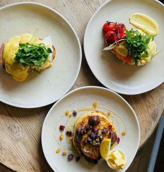 Отель The Hinds Head