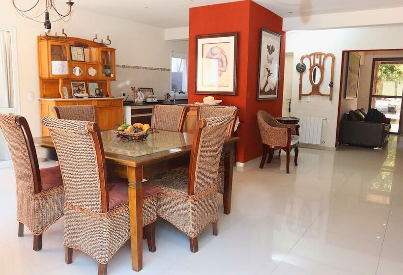 Oceana House Mendoza