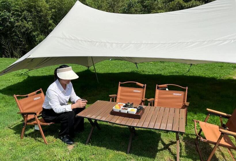 پانسیون Chun Jian