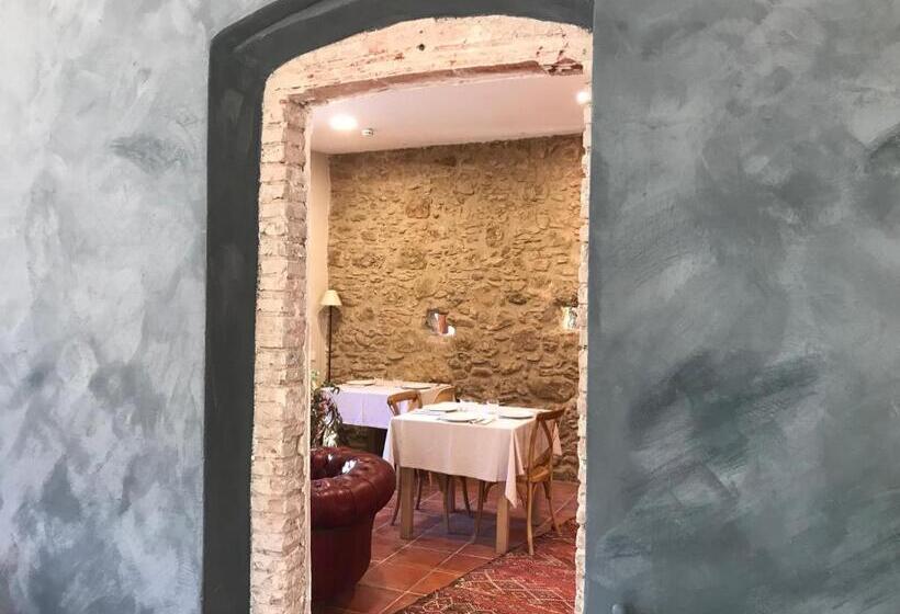 بنسيون Hostal De Bianya