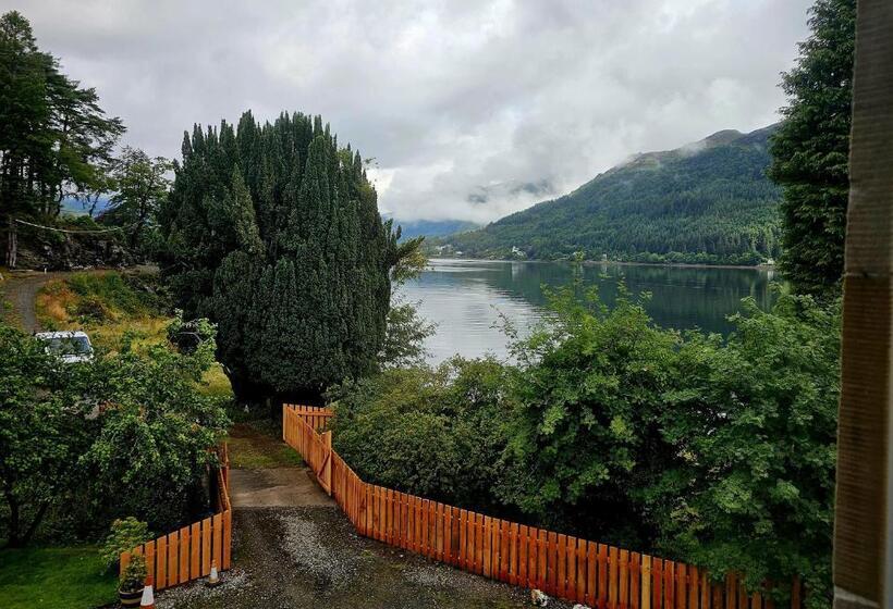 بنسيون Lochwood Guest House