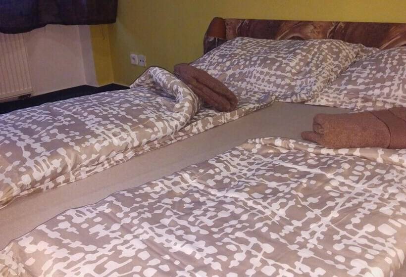 پانسیون Penzion Lara