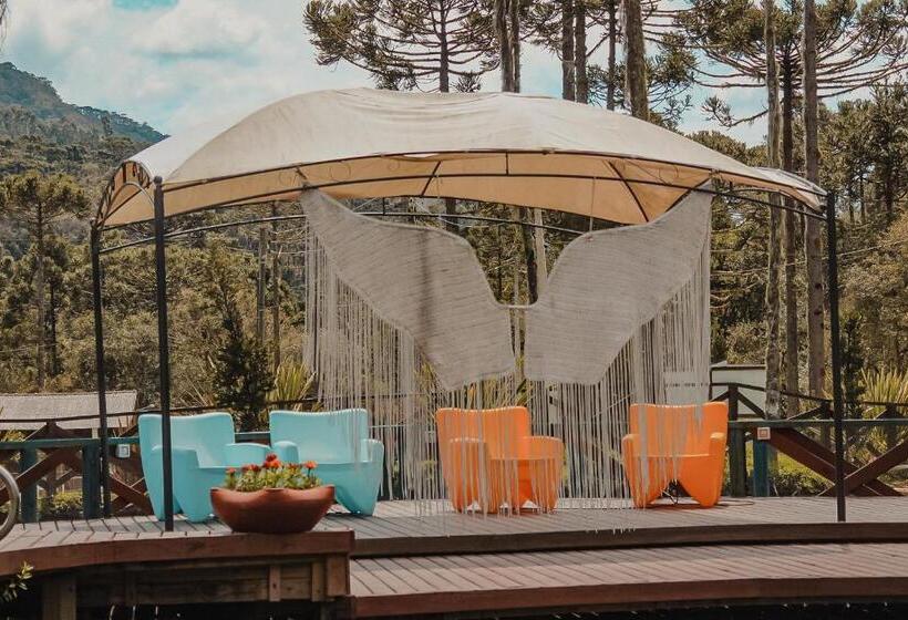 پانسیون Pousada Jardim Do Buda   Café E Piscina