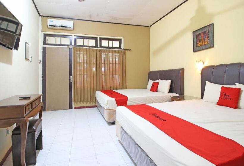 膳宿费 Reddoorz Near Pojok Beteng Prawirotaman