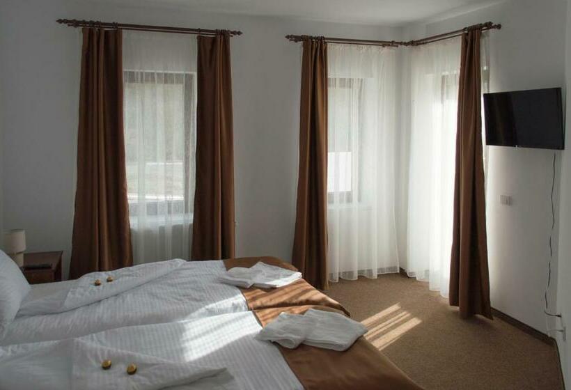 Pensiune Casa Ampeia