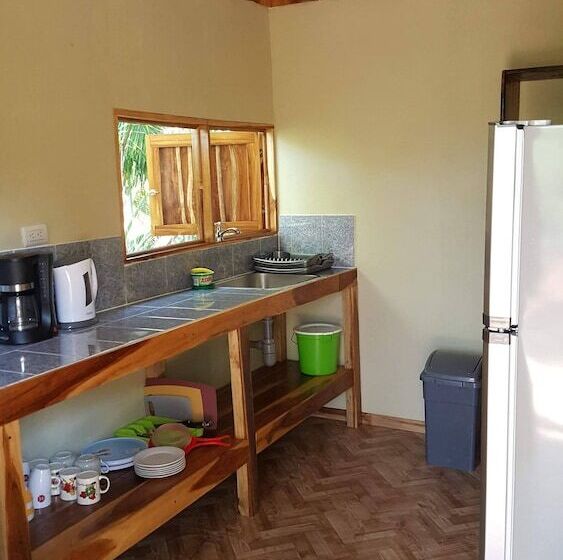 El Gecko Hotel & Tours