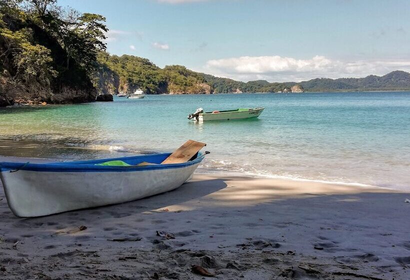 El Gecko Hotel & Tours