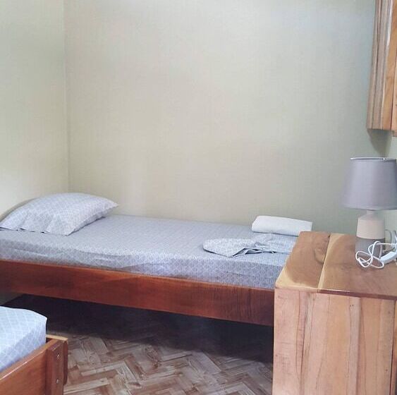 El Gecko Hotel & Tours