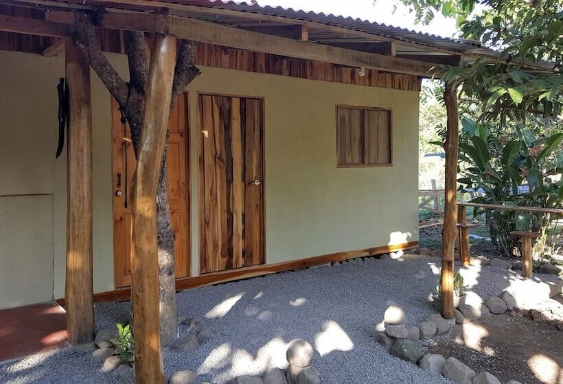 El Gecko Hotel & Tours