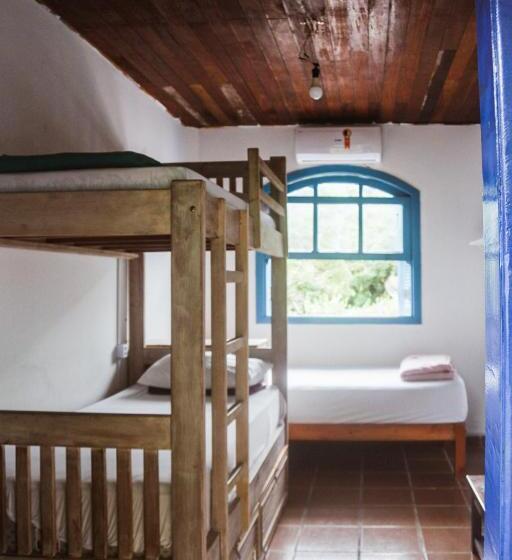 Flow Hostel Juquehy