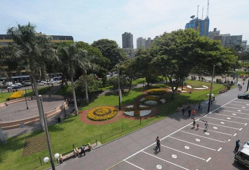 Отель Diamond Lima