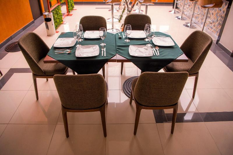 Отель Diamond Lima