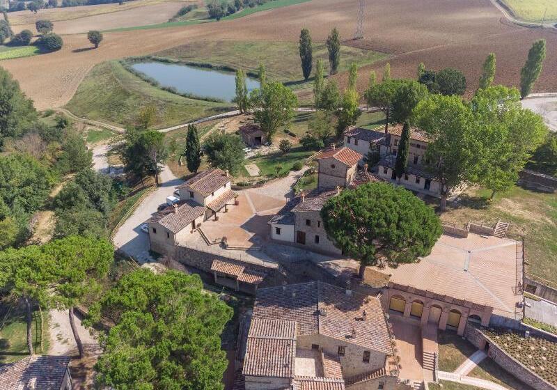 בית מלון כפרי Gh Borgo Pulciano Agriturismo