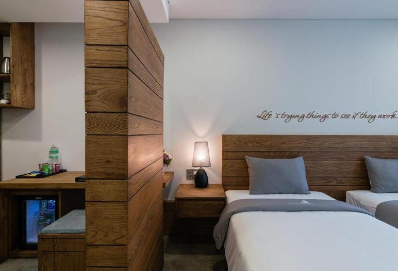 Joy Trip Hotel & Spa Nha Trang