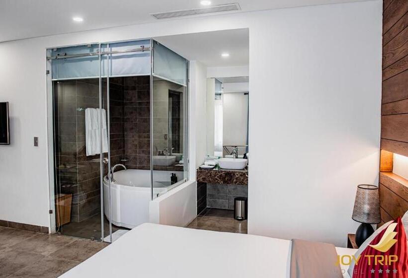 Joy Trip Hotel & Spa Nha Trang
