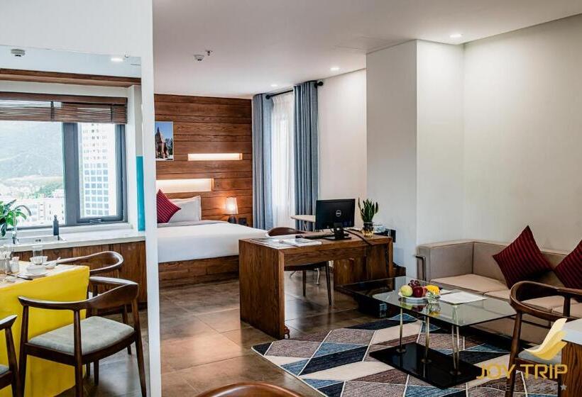 Joy Trip Hotel & Spa Nha Trang