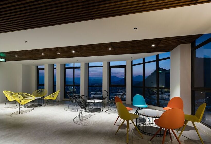 Joy Trip Hotel & Spa Nha Trang