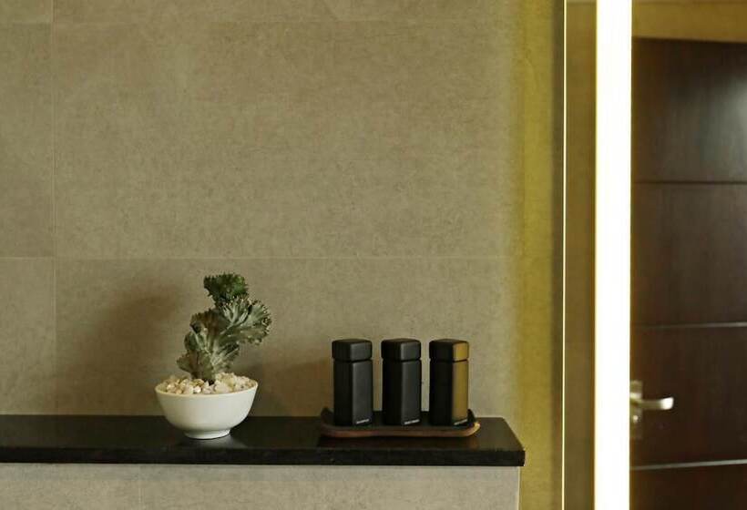 هتل Lavonca Boutique